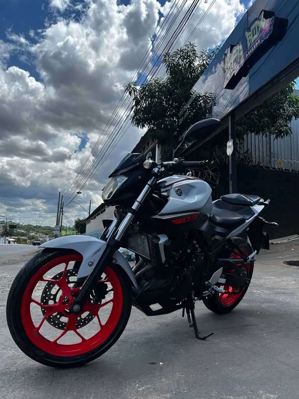 MT-03