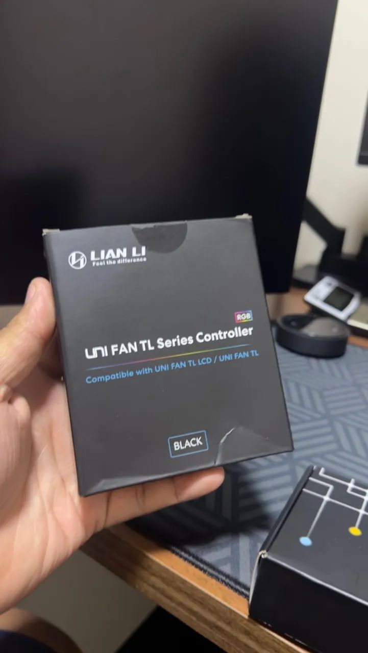 Controladora Lian Li UNI FAN TL 
