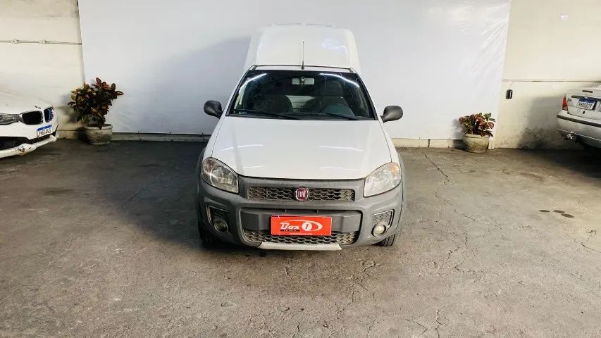 Fiat Strada Working Hard 1.4 Fire Flex 8V CS 2017 - Foto 2