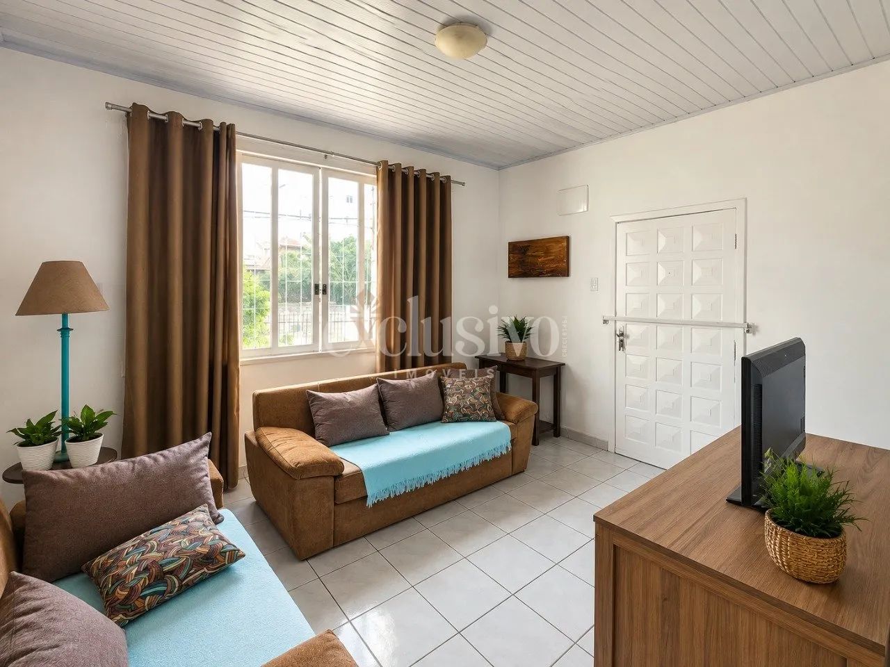 Casa para venda bem localizada em Coqueiros - Foto 2