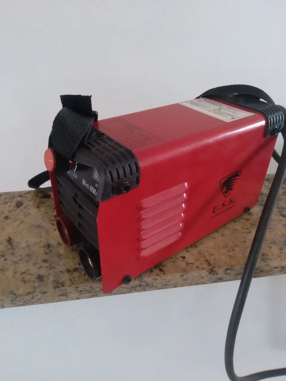 Inversora de solda usk 220 amperes 