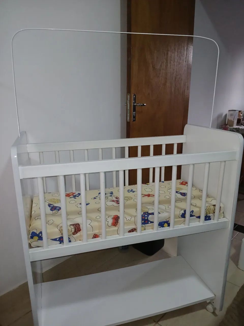 Mini berço com colchão 