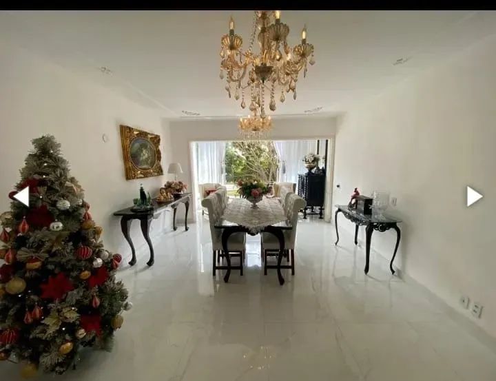 Prédio com duas lojas, um apto tipo casa com uma casa anexo - Saquarema - Foto 2