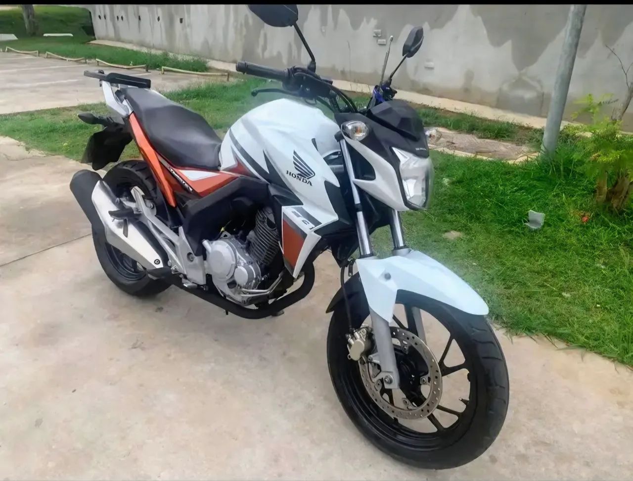 CB250F Twister 2017 - Foto 4