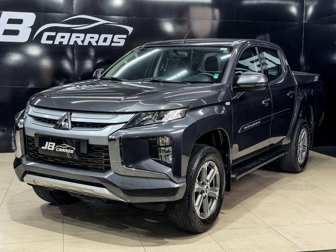 Mitsubishi Triton 2023