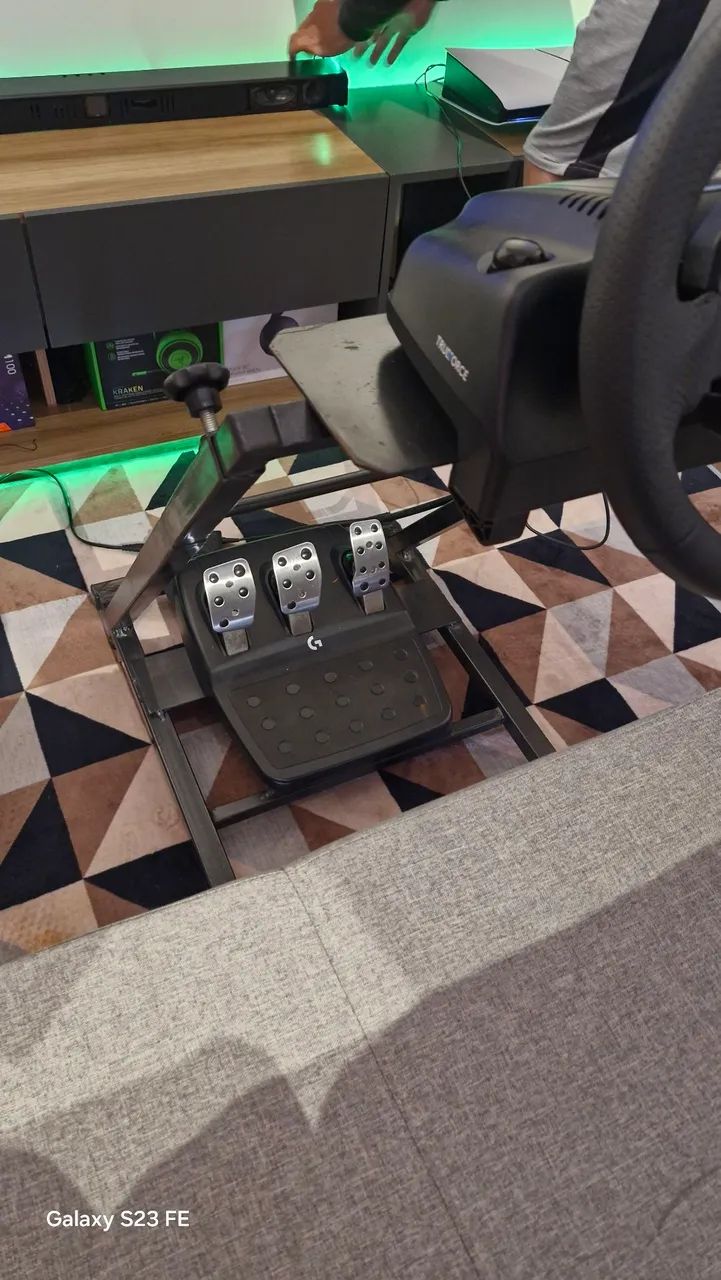 Logitech G923 PlayStation + Câmbio + cokpit - Foto 3
