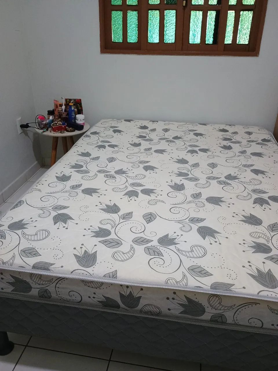 Cama box nova