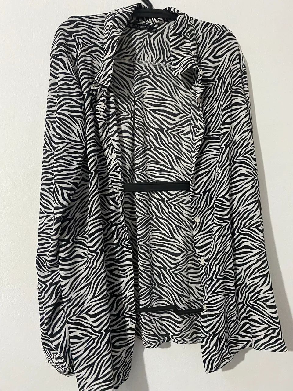 Lote de roupas usadas GG