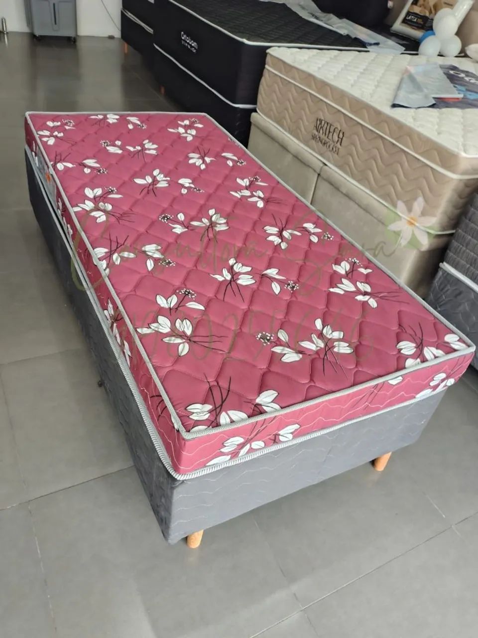 CAMA BOX COM COLCHÃO D28 SOLTEIRO 