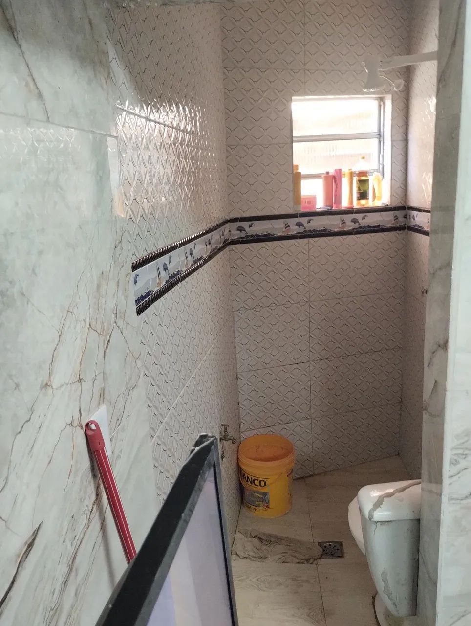 Vende-se uma casa  - Foto 2