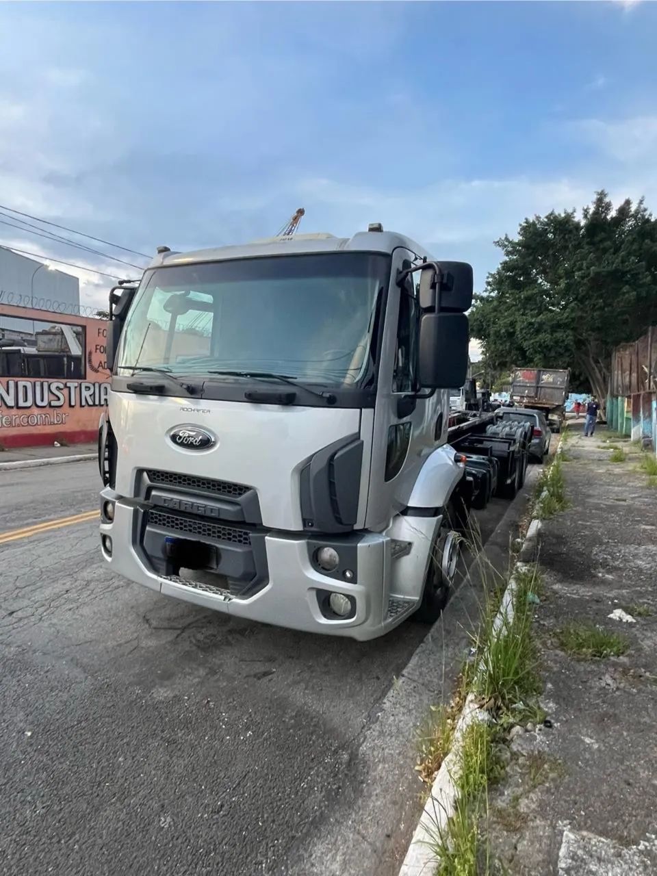 Ford cargo 2014 modelo 2429
