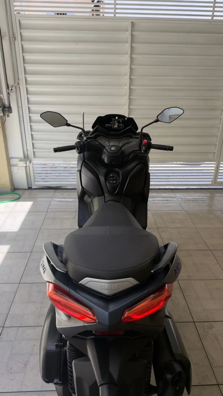 X Max 250 ABS - Foto 2