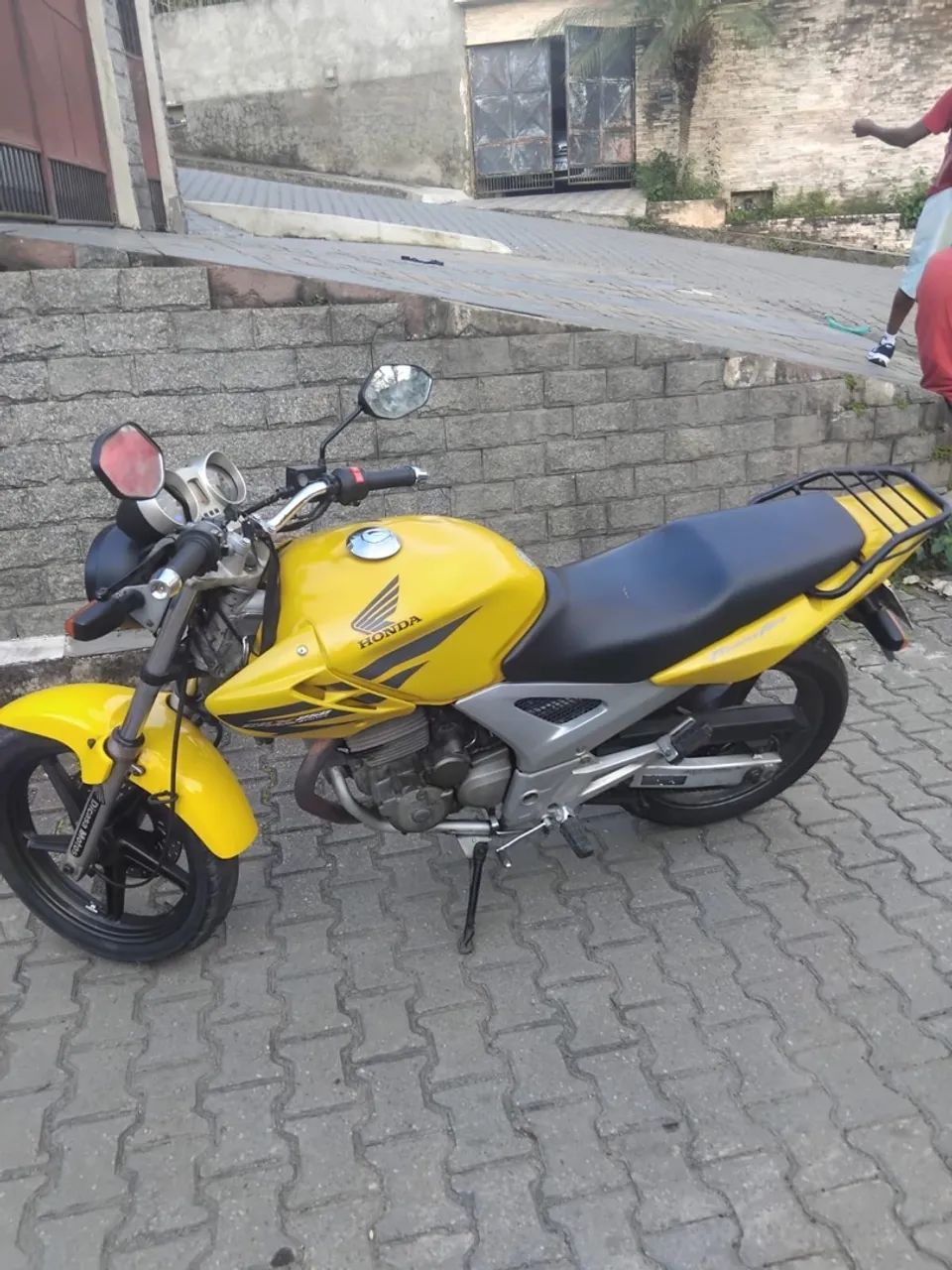 Vende-se