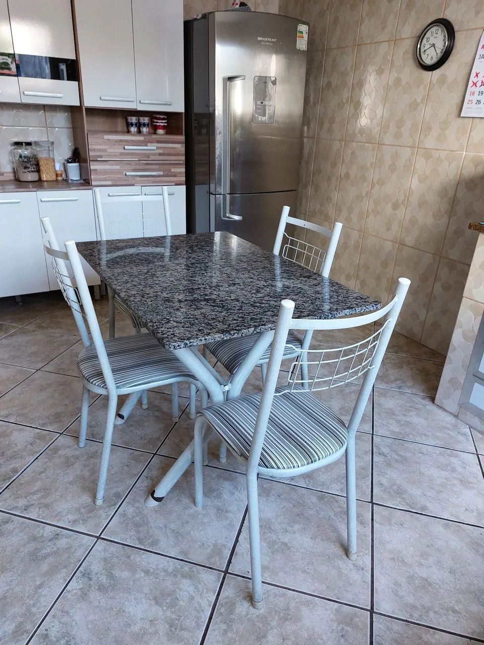 Mesa granito com 4 cadeiras