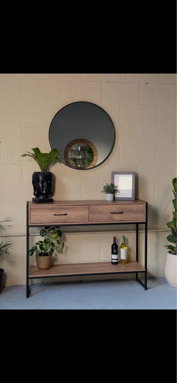 Aparador em MDF e Metalon