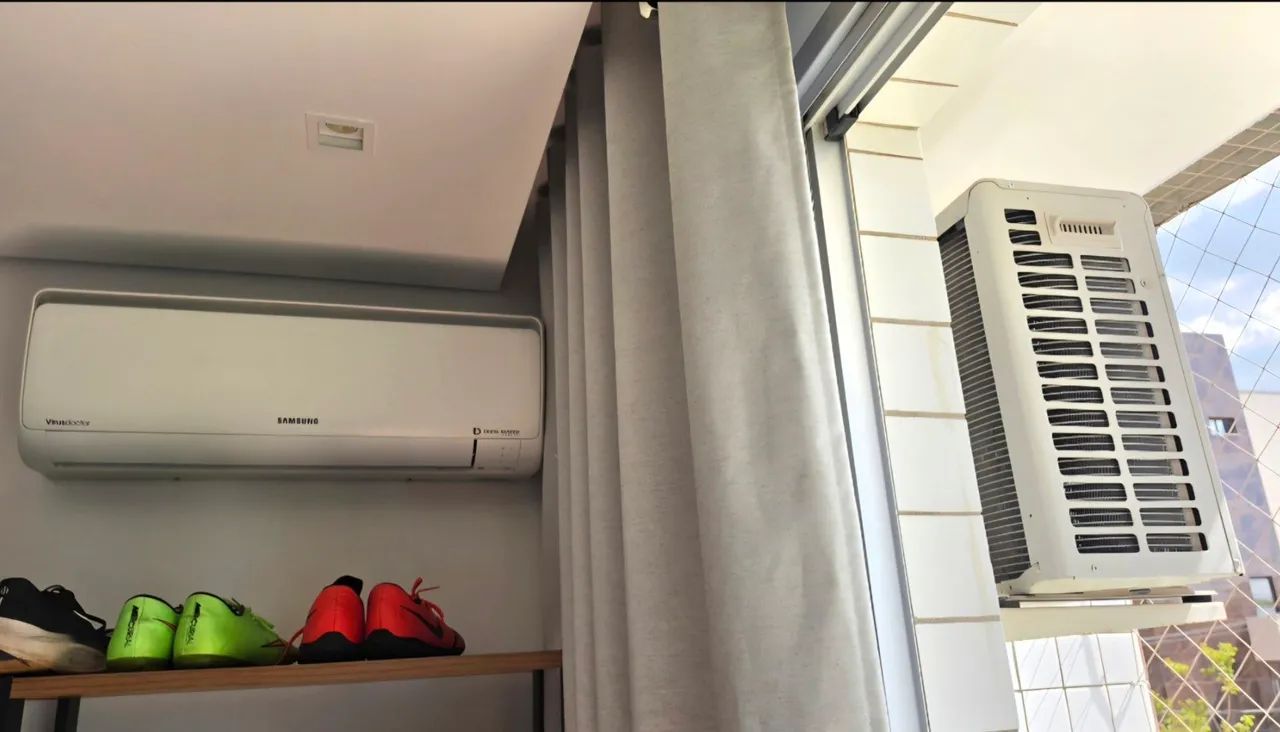 Ar condicionado Samsung 12000 BTUs Split 220V - Foto 2