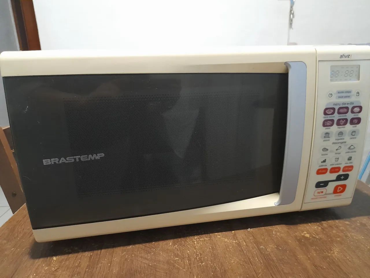 Microondas (Brastemp ative).30 litros  - Foto 5