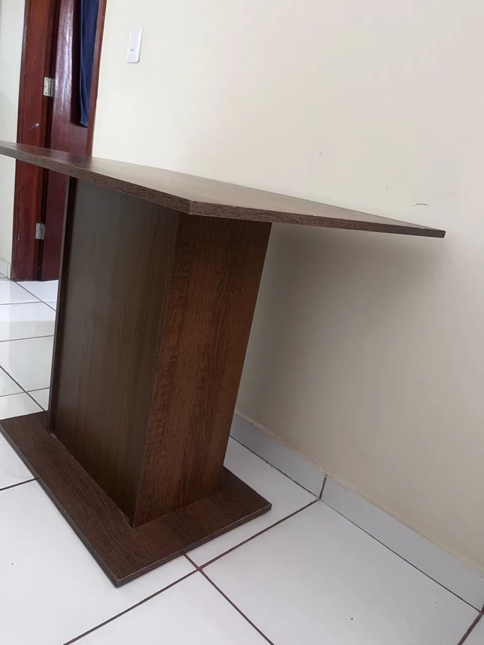 Mesa com quatro cadeiras  - Foto 2