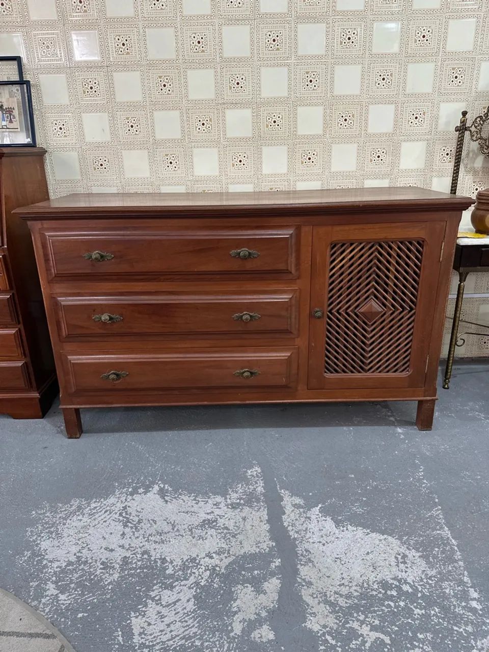  Cômoda com 1 porta 