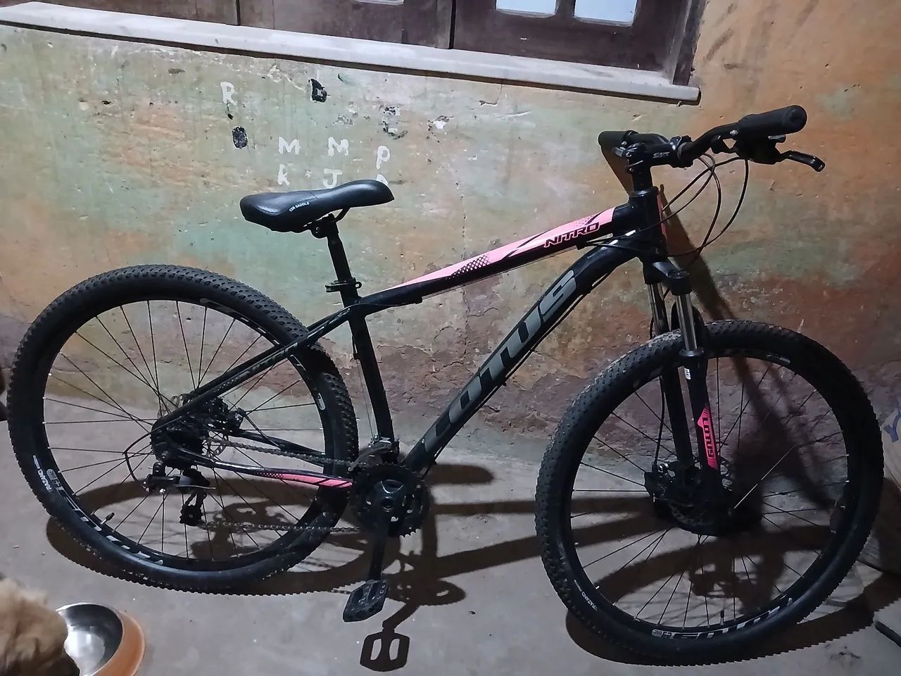 BIcicleta aro 29 semi-nova - Foto 2