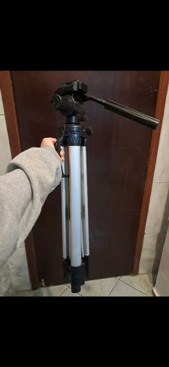 Tripé universal Tomate  - Foto 2