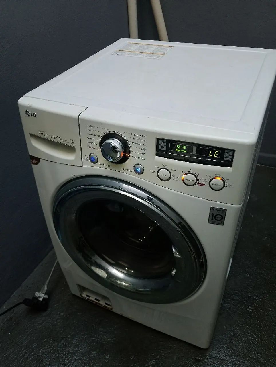 Lava e seca LG 12kg COM DEFEITO