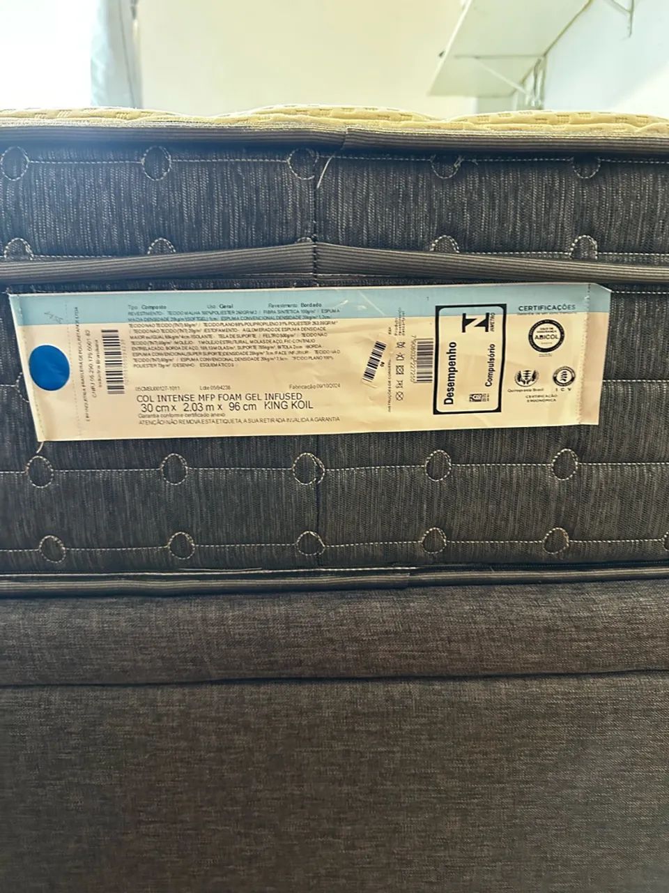 Cama de solteiro, colchão com baú! - Foto 5