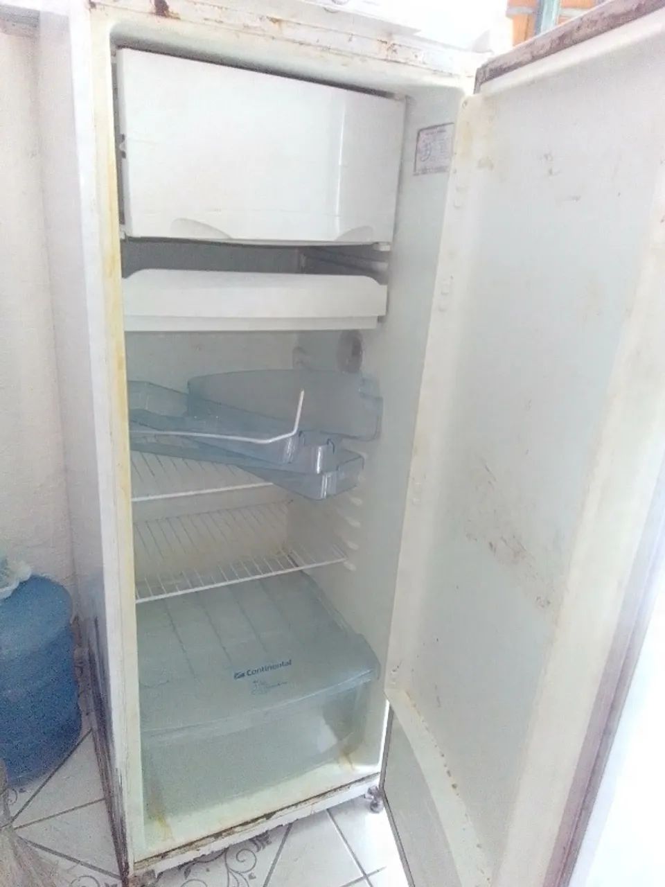Geladeira usada mas pegando direitinho  - Foto 2