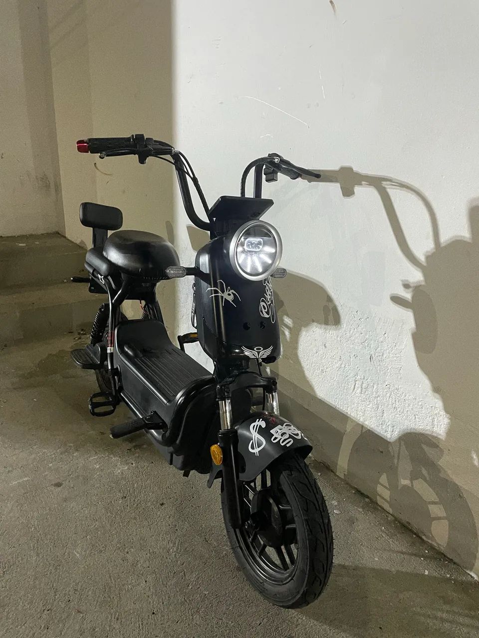 moto eletrica da ecowm semi nova - Foto 2