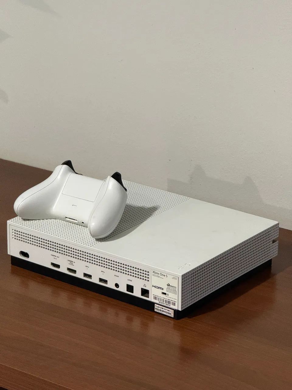 Xbox One S 1TB Com Controle - Foto 2