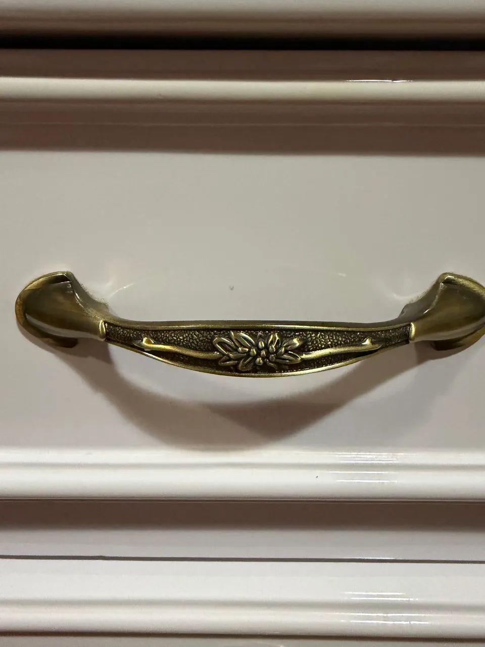 Mesa de Cabeceira Antiguidade -  Restaurado Laqueado de Branco - Foto 4