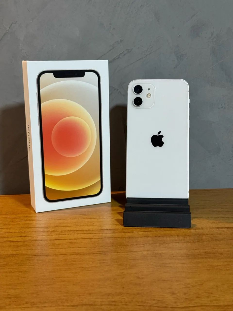 iPhone 12 