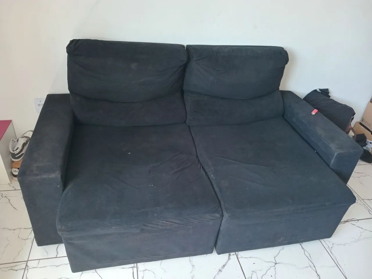 Sofa usado ideal pra quem reforma ou deseja usá-lo do jeito que esta