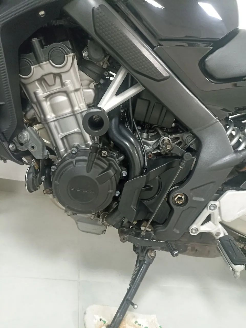 Honda CB650F - Foto 2
