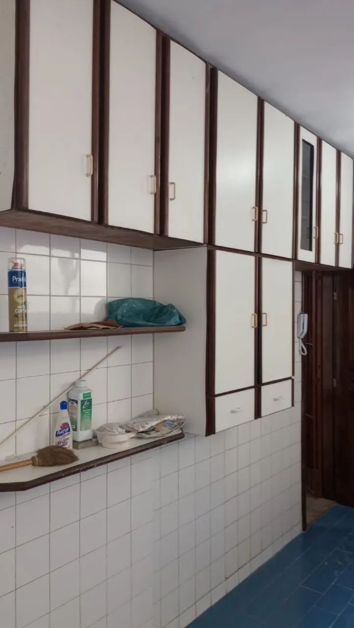 Alugo quarto R$600,00 