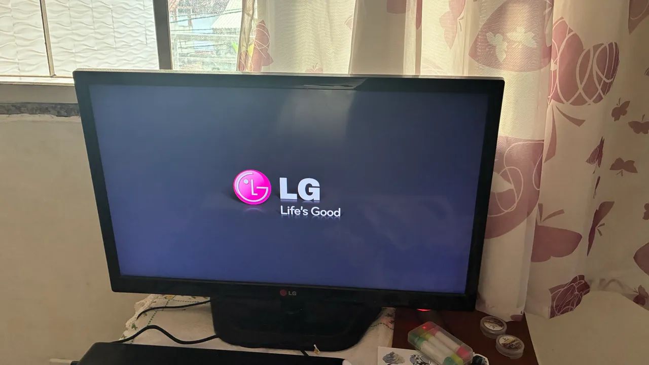 Monitor LG 24 polegadas  - Foto 2