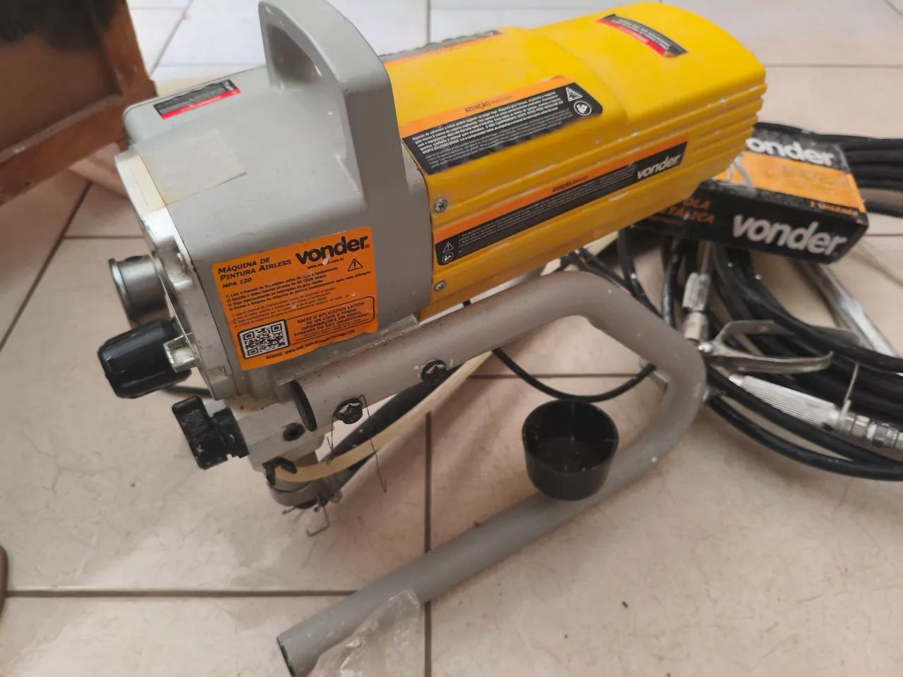 Máquina de pintura airless Vonder MPA 120 - Foto 3