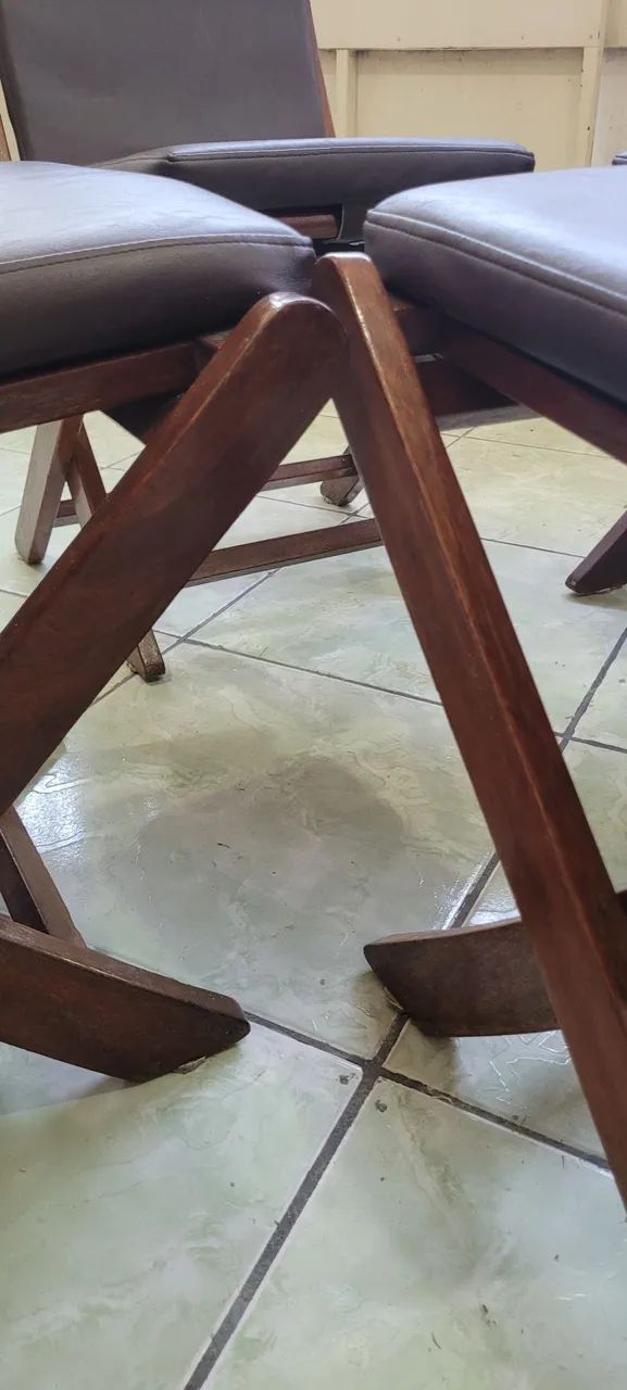 Cadeiras estofadas e dobráveis.  - Foto 3