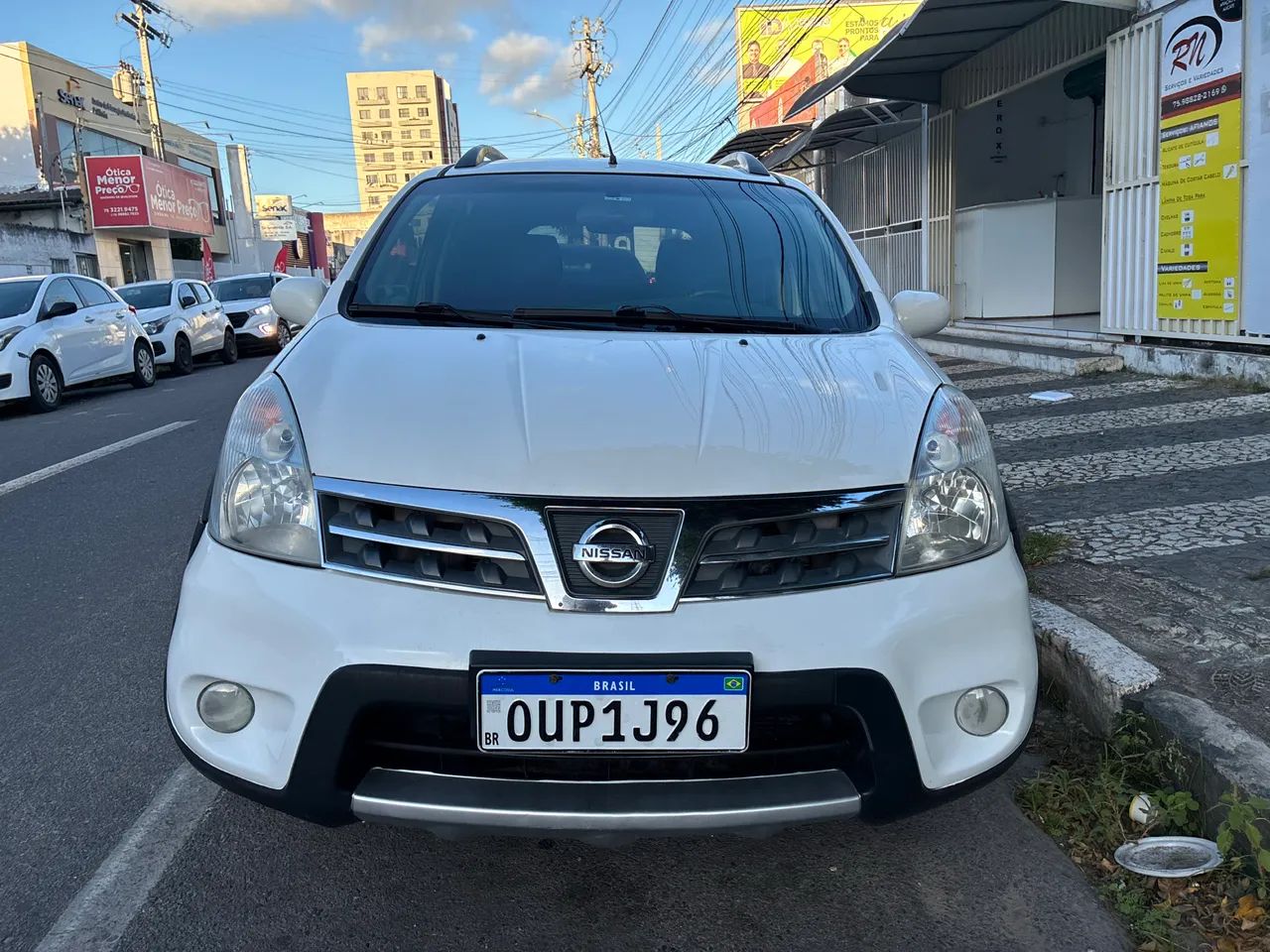 Nissan Livina LIVINA X-GEAR SL/X-GEAR 1.8 Flex F. Aut. 2014