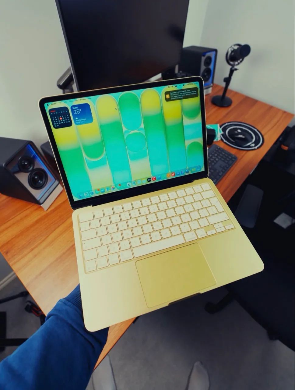 MACBOOK NEO 256/8GB - LACRADO 