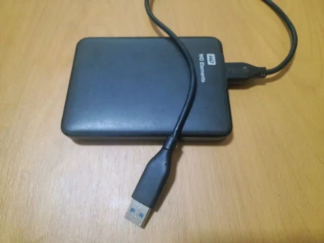 HD EXTERNO USB de 1 TB  da WD Elements, USADO.