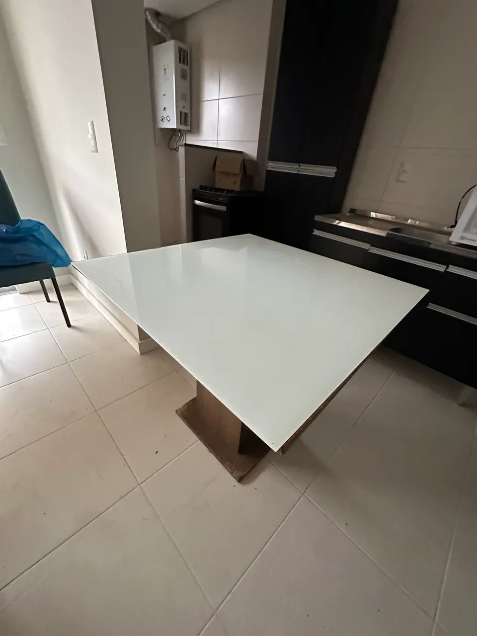 Vendo mesa jantar de vidro