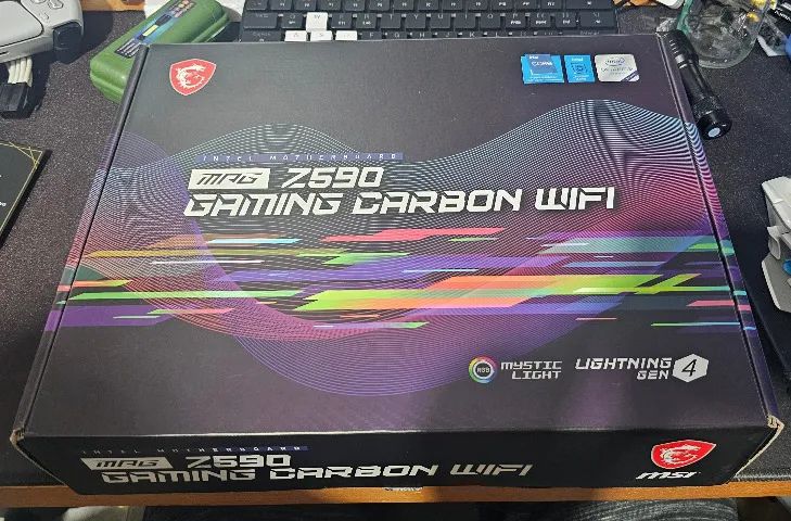 Placa Mãe MSI GAMING CARBON Z590 WIFI - Foto 3