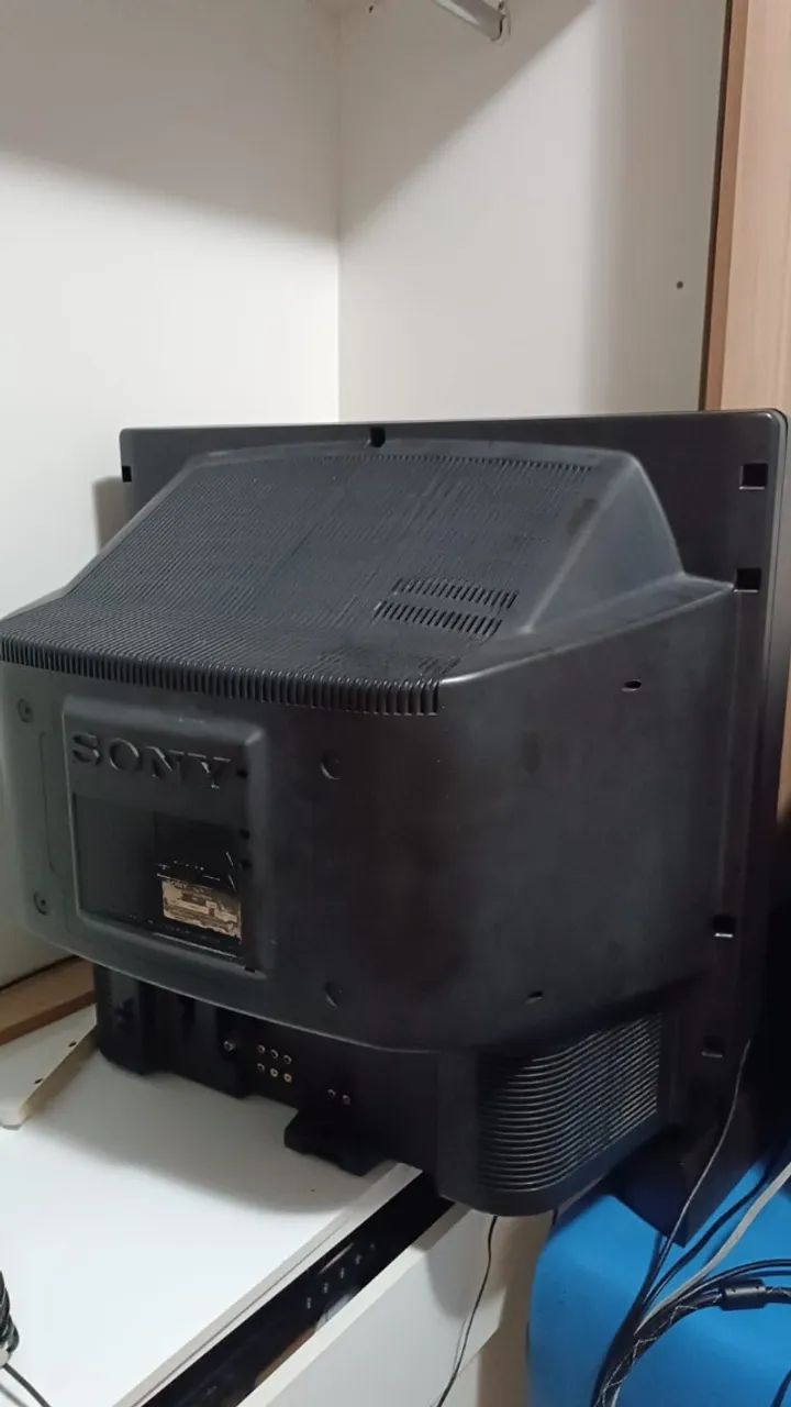 TV CRT Sony Trinitron 29" com Mod Vídeo Componente para retrogames - Foto 4