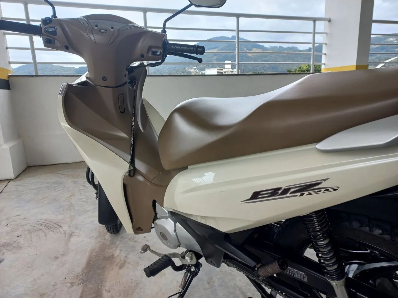 Biz 125 2022 conservada - Foto 3