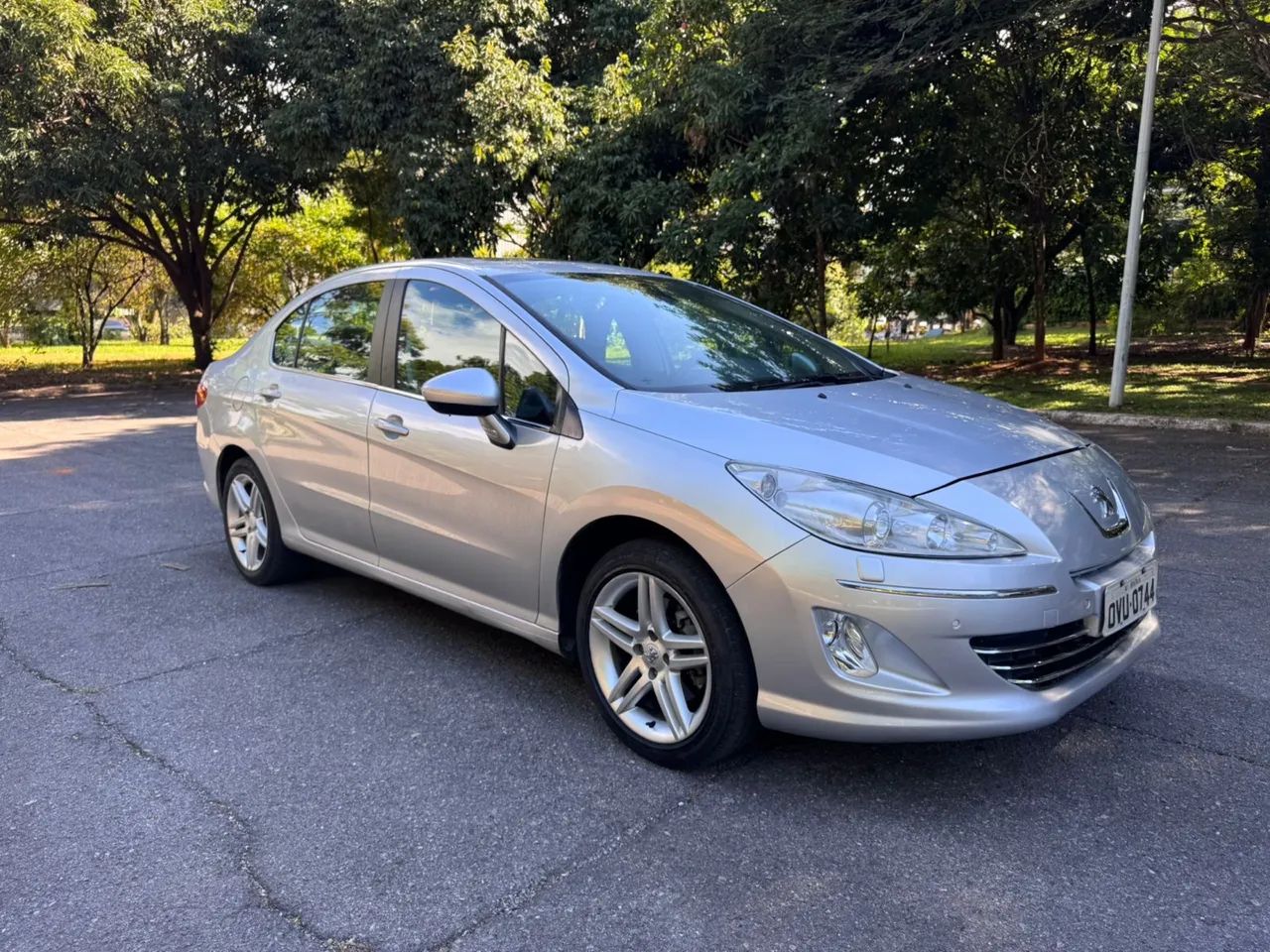 Peugeot 408 2014