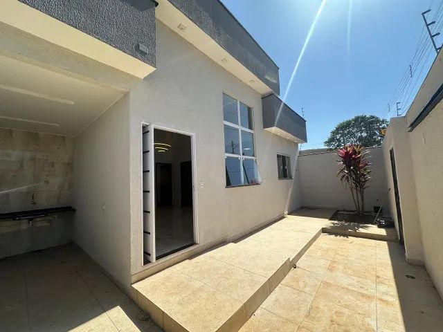 Casa 3 qts com suíte no Centro - Foto 2