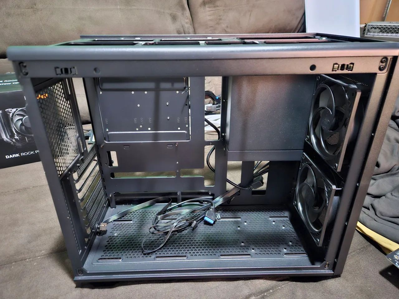 Gabinete gamer redragon - Foto 4