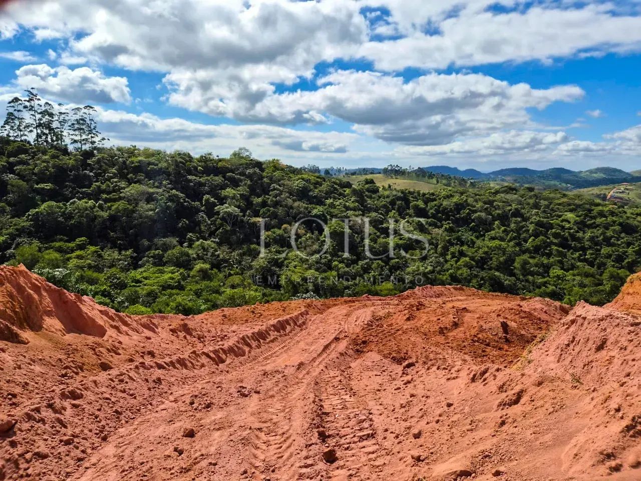 CHÁCARA EM IGARATÁ: 600M² PERTO DA REPRESA! - Foto 2