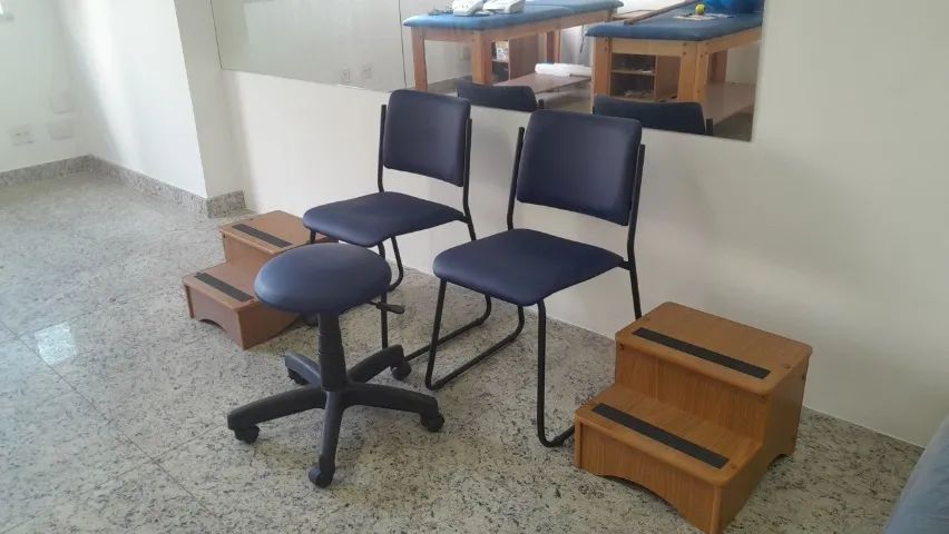CADEIRA MUNDI FIXA COM ENCOSTO
